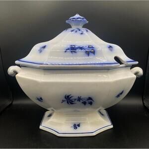 354 - Antique Flow Blue Ironstone Tureen with Lid – Large Footed Tureen